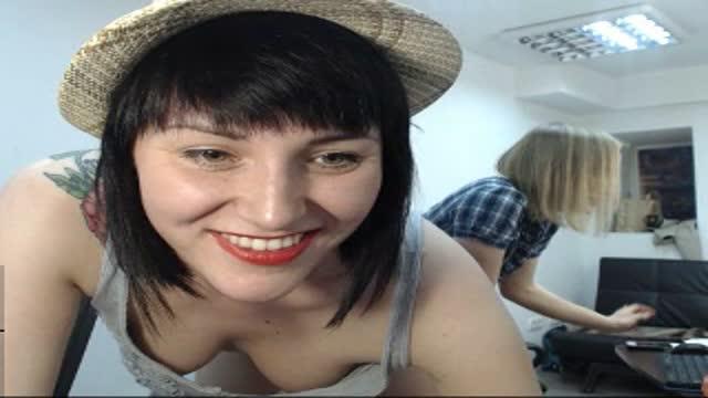 touchofdream webcam [2015/05/16 01:36:48]