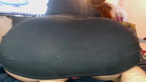 vivi_nefertari Flashing Webcam [2017/06/30 - 01:10:31]