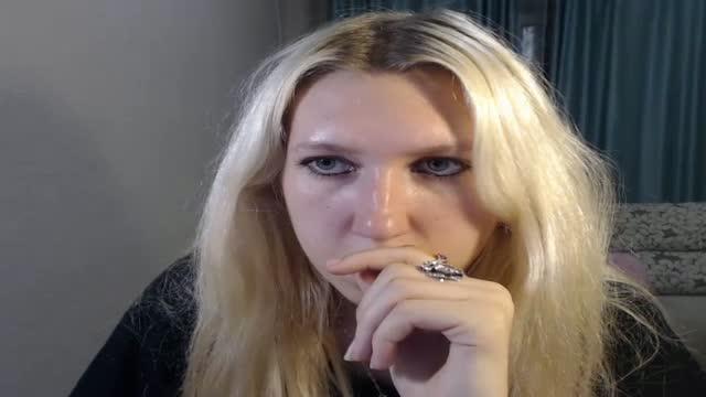 milaamazing naked [2015/06/08 18:00:30]