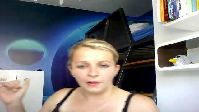ialways naked [2015/07/22 10:01:14]