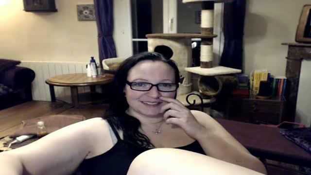 hellosquirty webcam [2016/03/26 21:15:52]