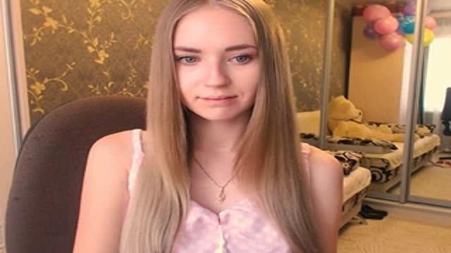 karolinegirl webcam [2016/06/17 08:45:27]