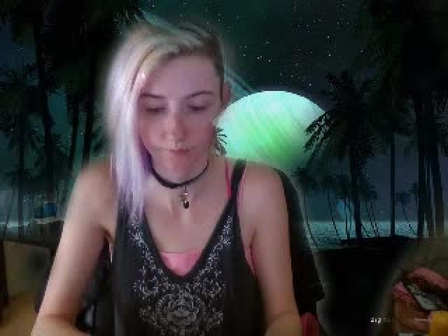 queenesther naked [2017/01/17 05:00:34]