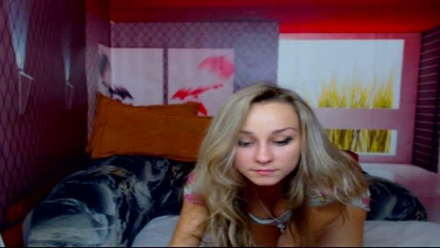 bitemycheeks recorded [2015/06/27 03:30:27]