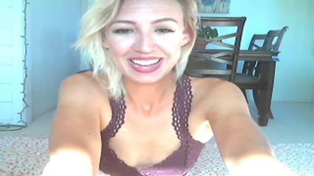 lily_bb webcam [2016/07/27 00:46:31]