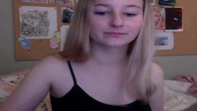 artslut recorded [2016/07/08 00:01:09]