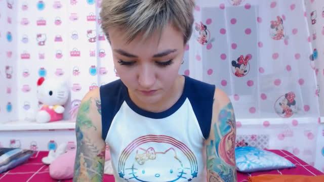 littlefierylady webcam [2016/10/04 05:37:17]