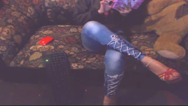 tatyhott webcam [2015/09/19 04:16:02]