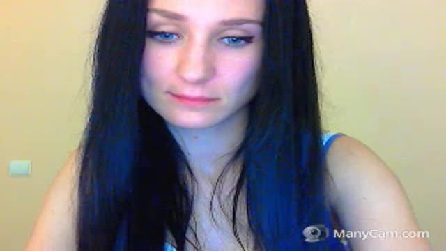 kelly_loves