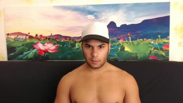 muscleboytommy