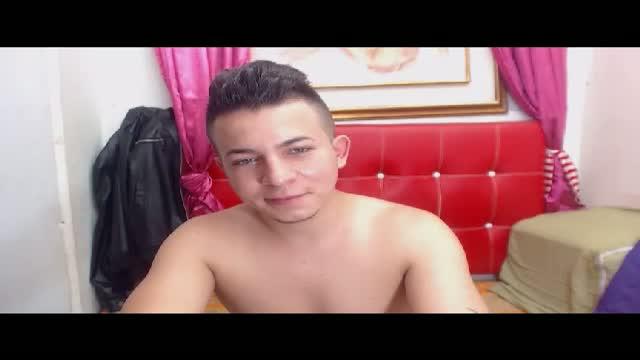leonardo_latin video [2015/10/10 02:16:17]