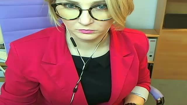 elle_sterling recorded [2015/11/12 15:37:43]