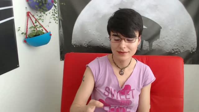 hirina recorded [2015/09/21 17:00:28]