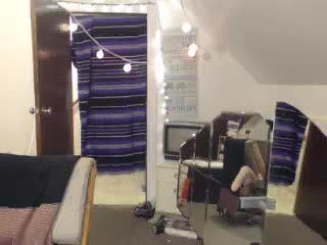 kimmyhed recorded [2017/01/19 08:24:22]