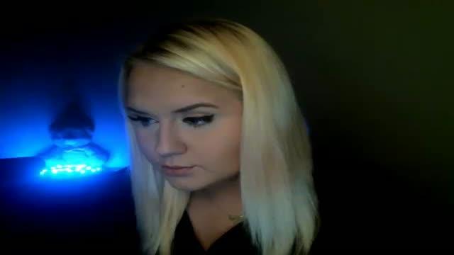 whatdoesthefoxsay adult [2015/09/25 17:47:29]