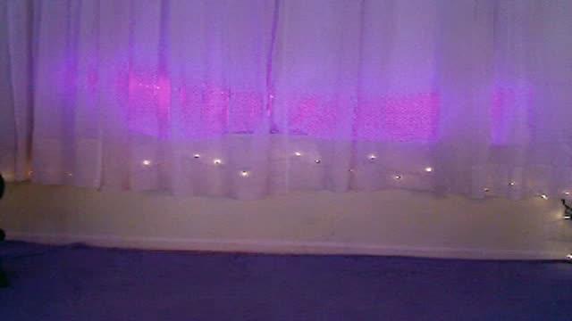 doll_parts webcam [2016/02/23 10:01:35]