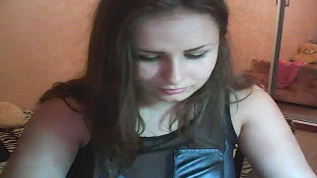 prettykisss cam [2015/06/29 21:00:27]