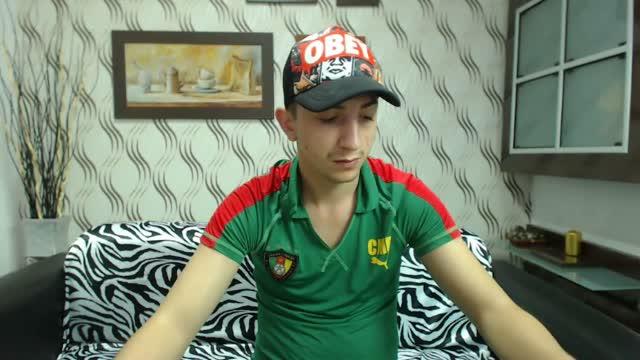 ronaldgomez1 adult [2015/11/14 21:45:53]