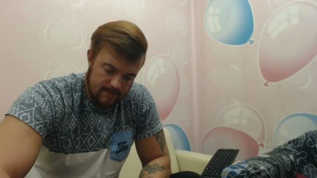 a0hulkhurley show [2015/11/07 08:00:52]