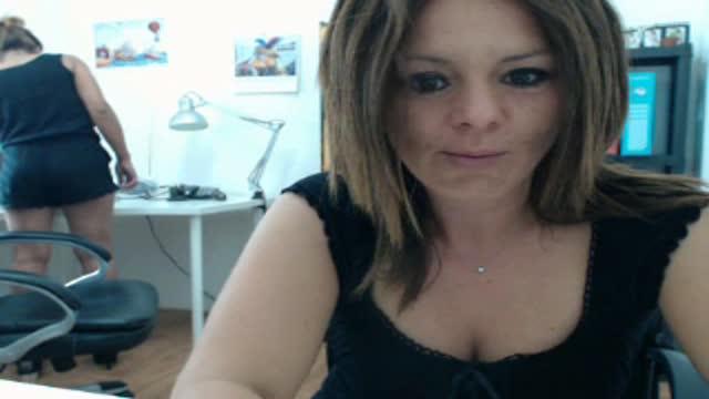 sophie_b naked [2017/01/20 10:15:27]