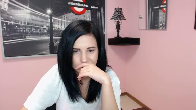 ladylolla recorded [2015/09/30 17:00:53]