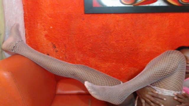 ebonyasshot18 show [2017/01/18 15:56:35]