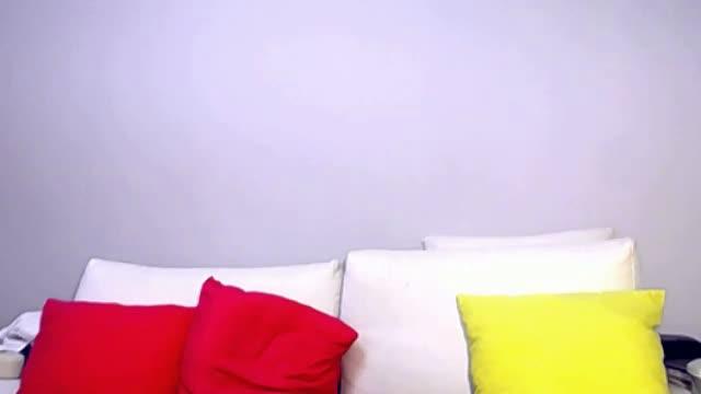 nadya nude [2015/11/06 01:00:59]