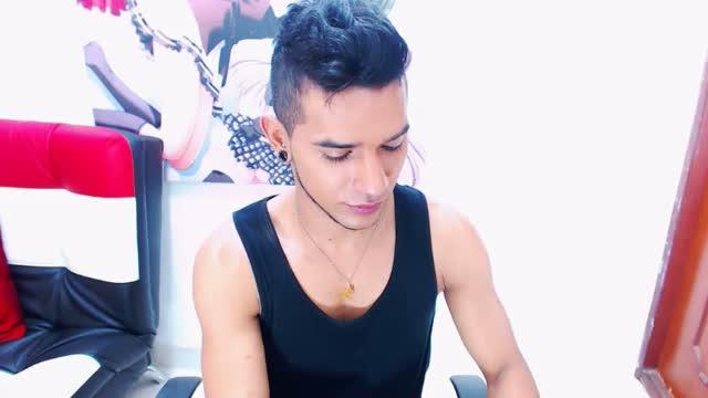 scottboy adult [2016/04/27 05:01:09]