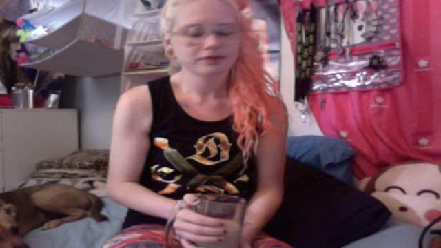 athenamay show [2015/08/18 18:00:28]