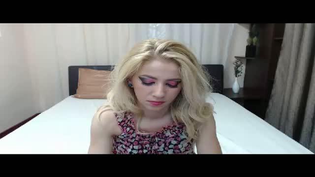 britney_reid recorded [2015/08/22 18:01:01]