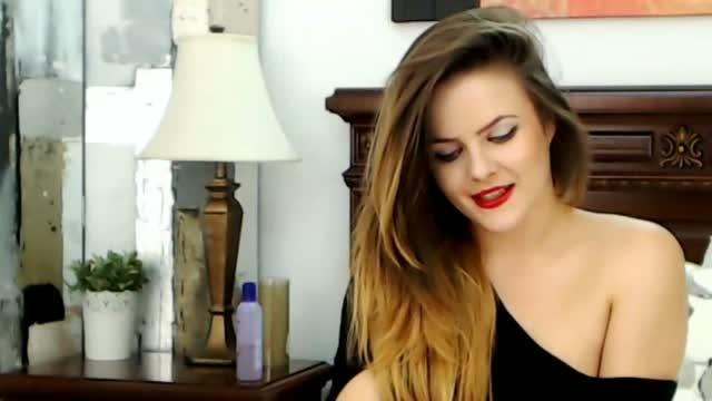 emillyclarks show [2015/11/15 01:45:53]
