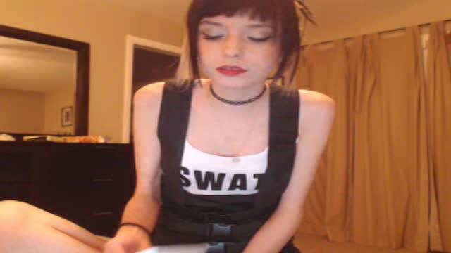 milfspice_ recorded [2015/05/11 01:00:59]