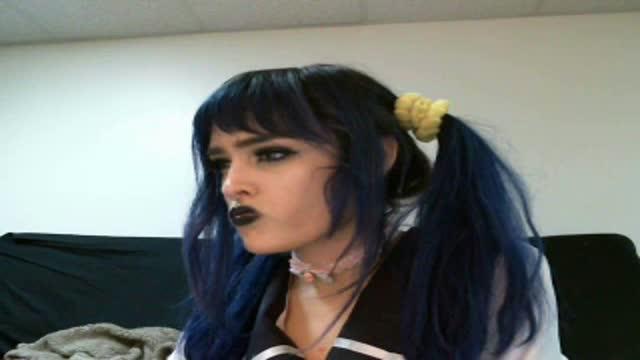holly_beth show [2017/01/20 03:30:53]