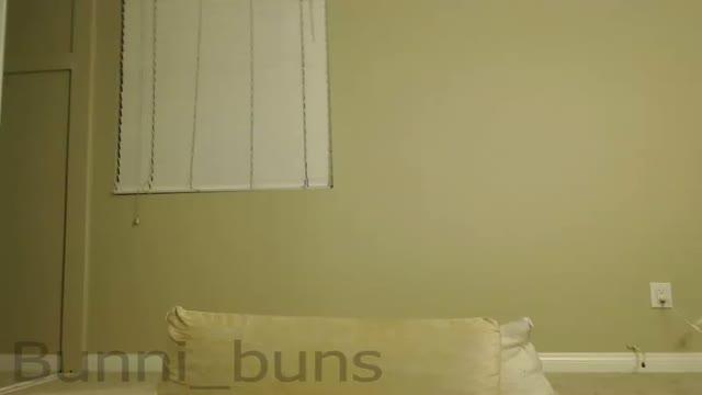 bunni_buns recorded [2015/11/25 09:25:35]