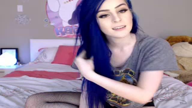 kati3kat recorded [2016/03/04 06:00:27]
