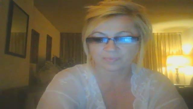 dziunia recorded [2015/08/12 02:00:27]