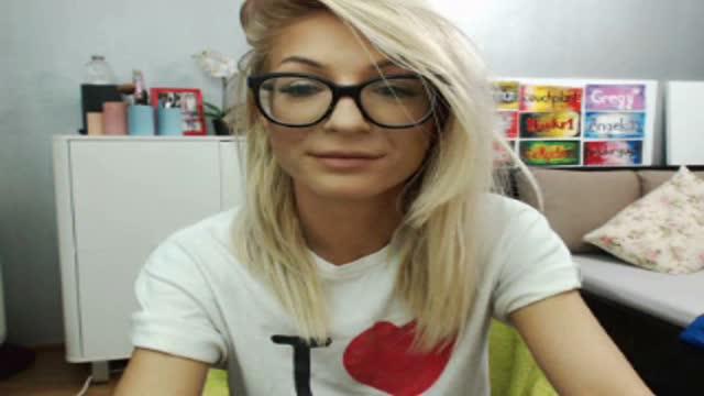 kaylee_blonde cam [2017/01/25 00:44:27]