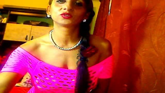 naughtylarisa