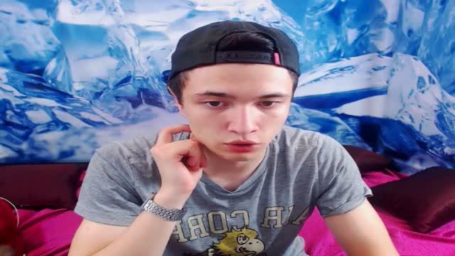 dylanjustcoolguy show [2015/11/05 01:15:28]
