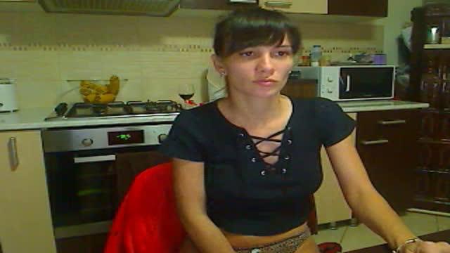 issa_linda recorded [2016/10/12 23:35:28]