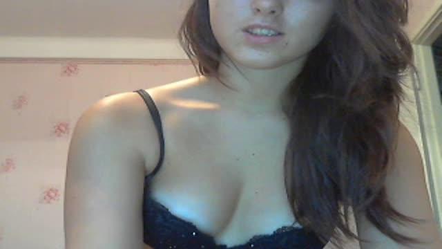 cute_lara video [2015/08/03 16:30:27]