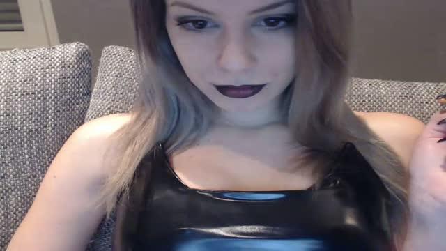 ashlyandmike cam [2017/01/19 22:37:47]