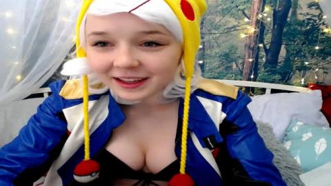 mira_xo Masturbating [2017/06/17 - 21:20:52]