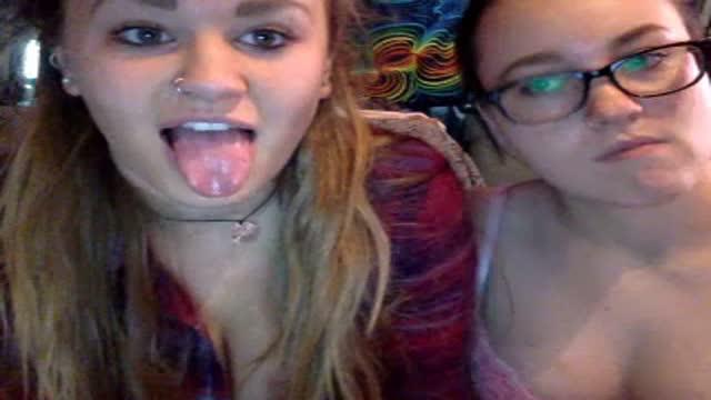 stonerxbabe webcam [2015/11/27 19:45:28]