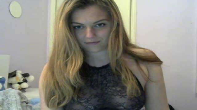 ashleymunroex webcam [2016/04/26 00:45:27]