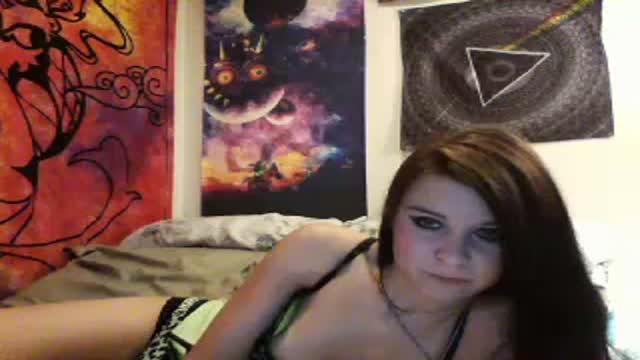 18yo_trippy_hippie cam [2015/07/24 20:00:38]