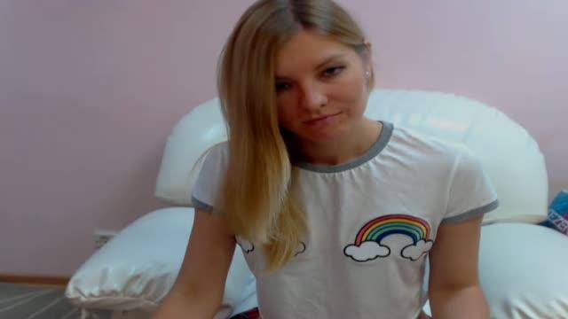 theschoolgirl18 recorded [2016/07/12 13:00:55]