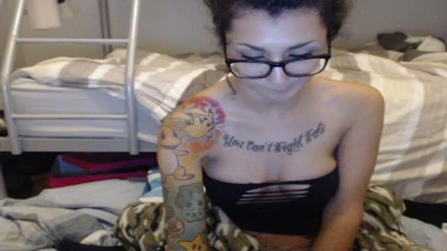misstattoos naked [2015/07/14 09:31:14]