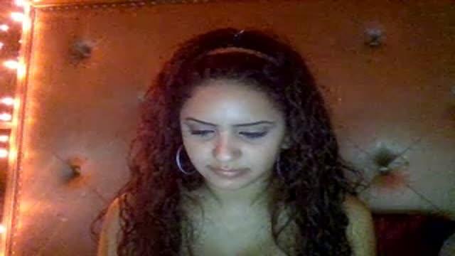 rprincess33 webcam [2015/06/16 03:31:10]