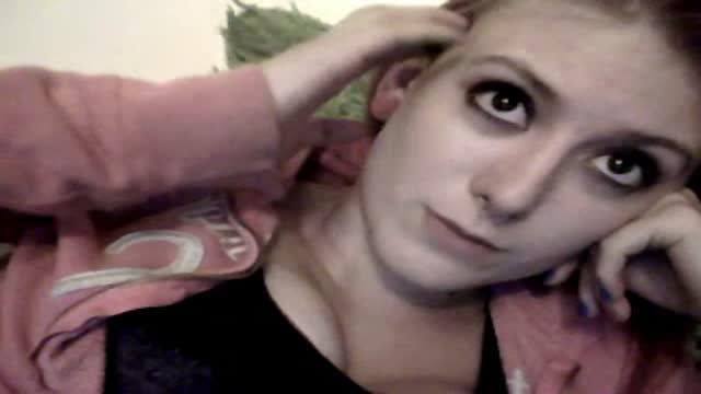 thishotmama cam [2015/05/13 04:01:00]
